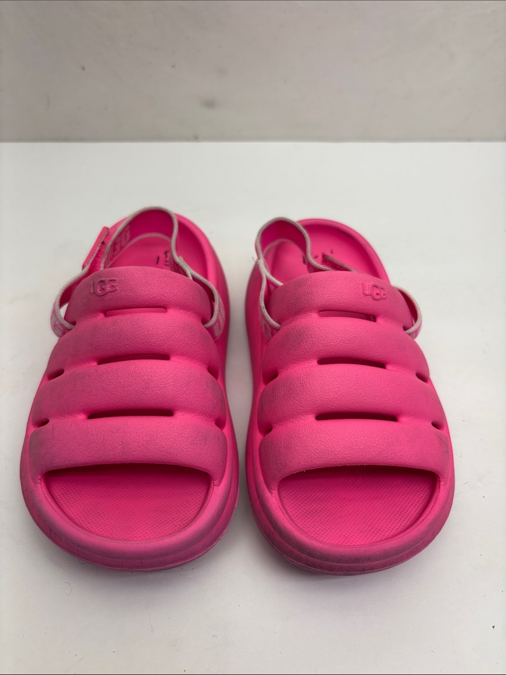 Ugg Kids' Pink Foam Sandals, SZ 10 toddler girl